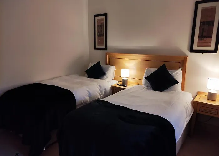 Ma Dwyer's Guest Navan